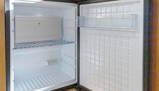 1ドア小型冷蔵庫